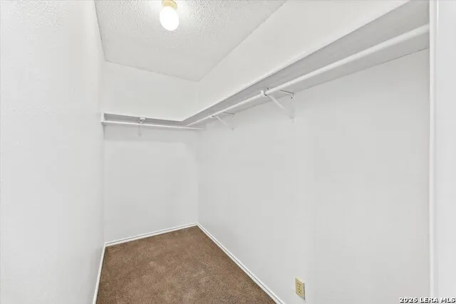 5006 Kenton Trce San Antonio, TX 78240