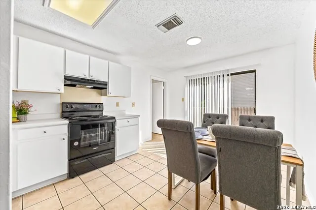 5006 Kenton Trce San Antonio, TX 78240