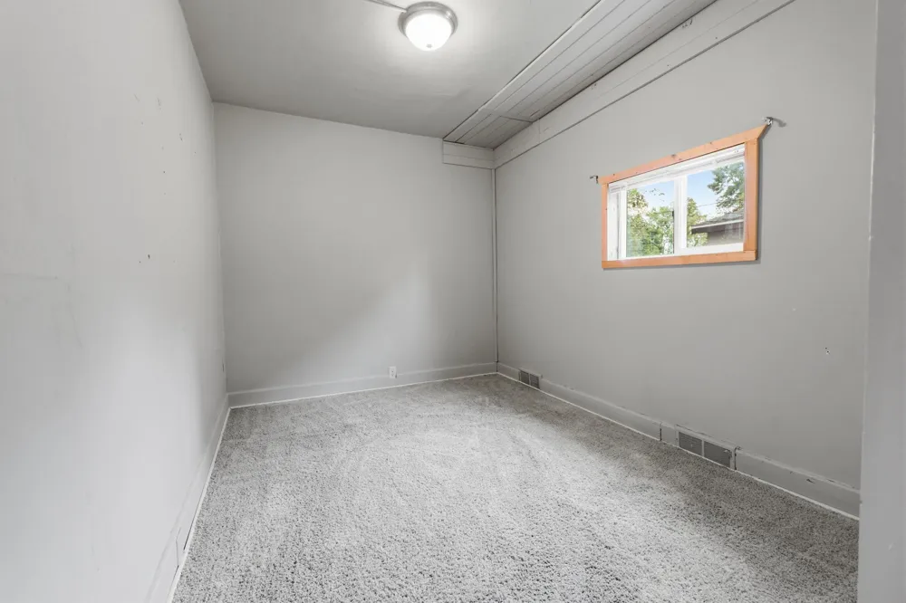 413 4th Street NE Little Falls, MN 56345