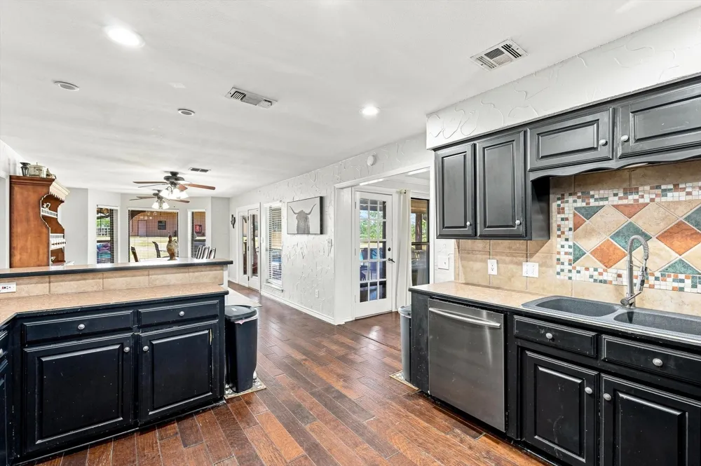 11513 Ridgeview Circle Fort Worth, TX 76244