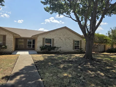 404 Tiffany Trail