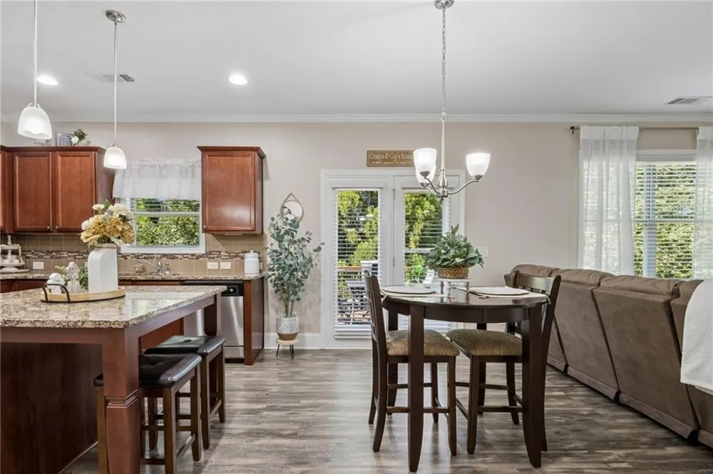 6872 Outrigger Court Flowery Branch, GA 30542