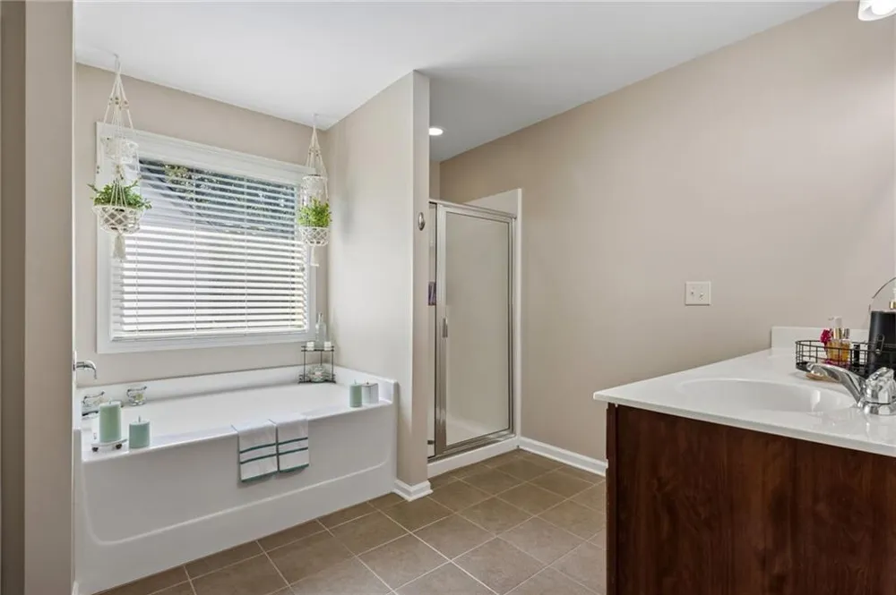 6872 Outrigger Court Flowery Branch, GA 30542
