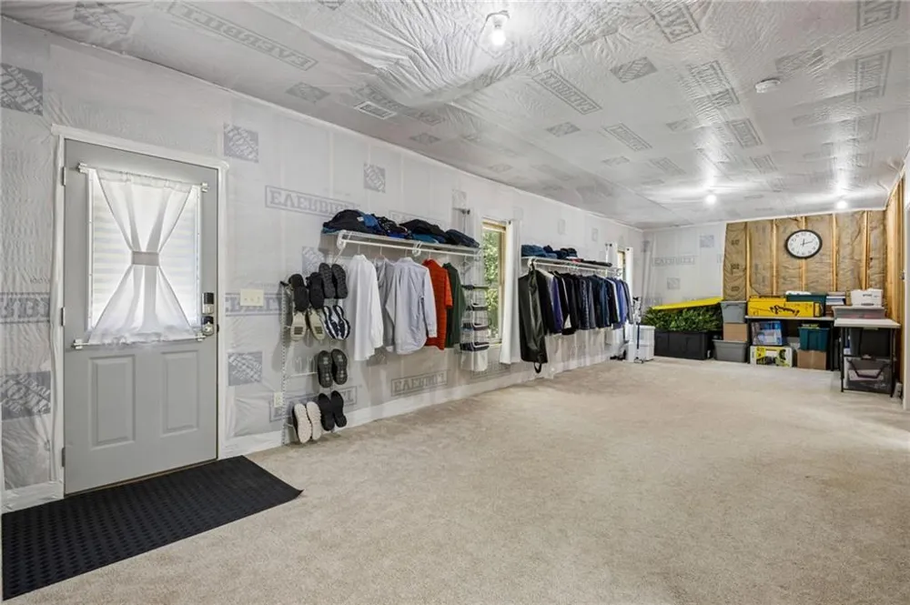 6872 Outrigger Court Flowery Branch, GA 30542