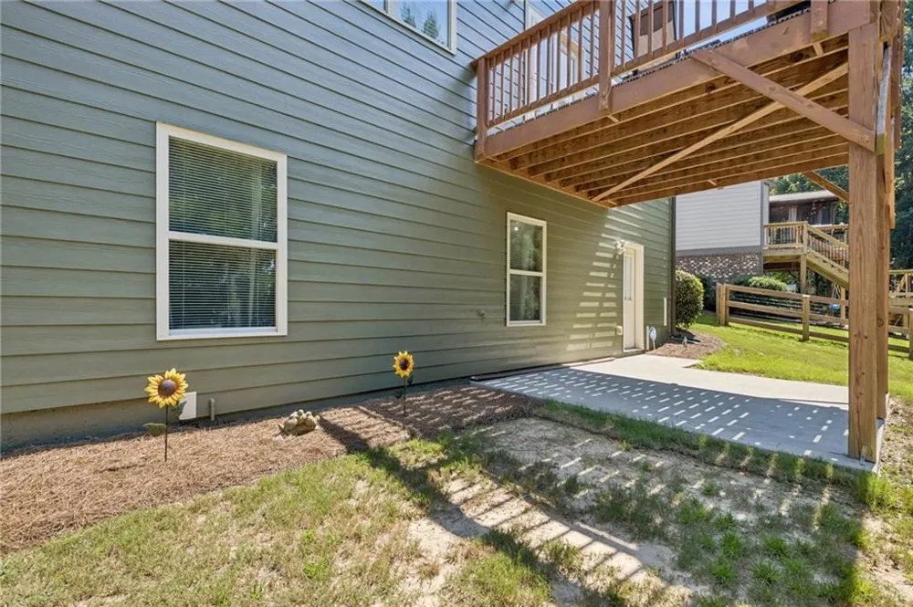 6872 Outrigger Court Flowery Branch, GA 30542