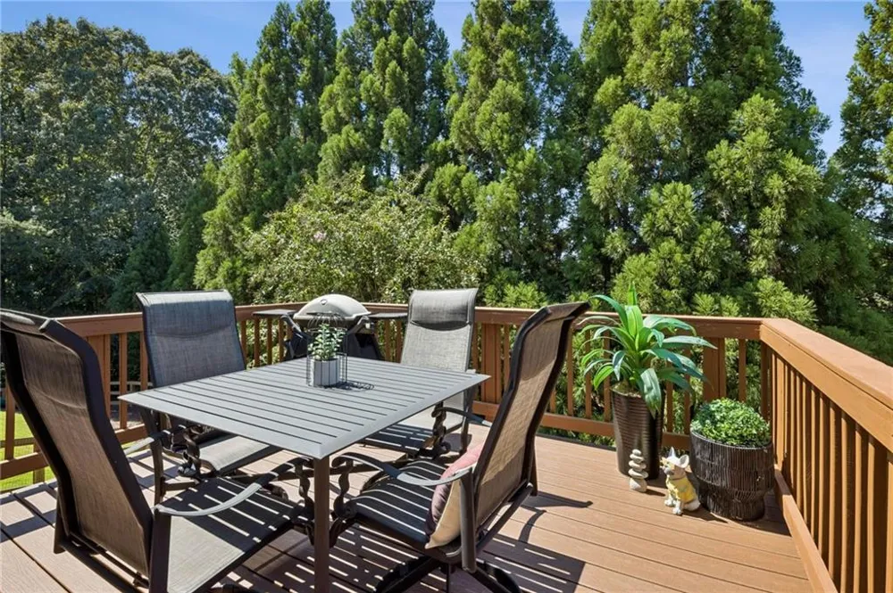 6872 Outrigger Court Flowery Branch, GA 30542