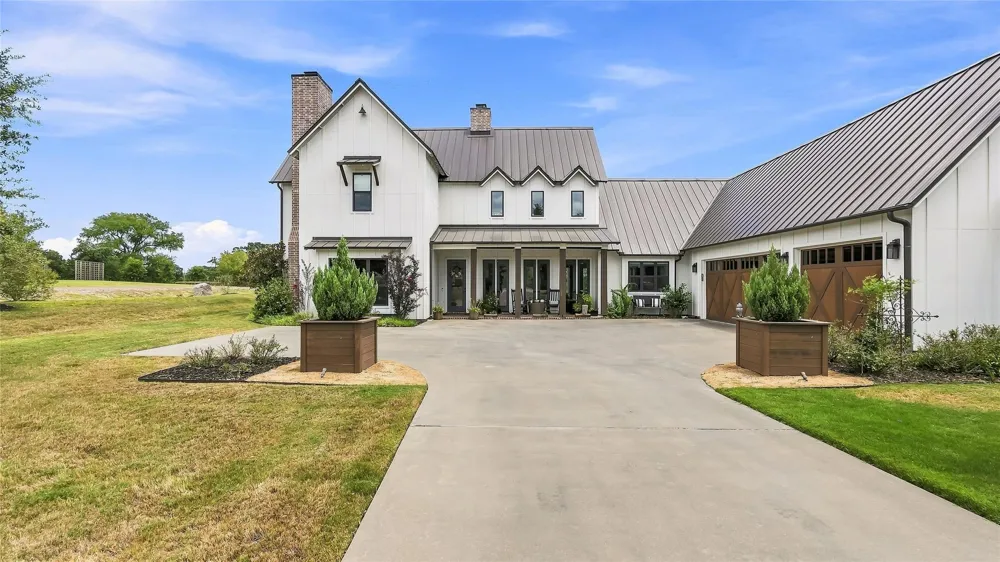 1686 Millican Meadows Circle College Station, TX 77845