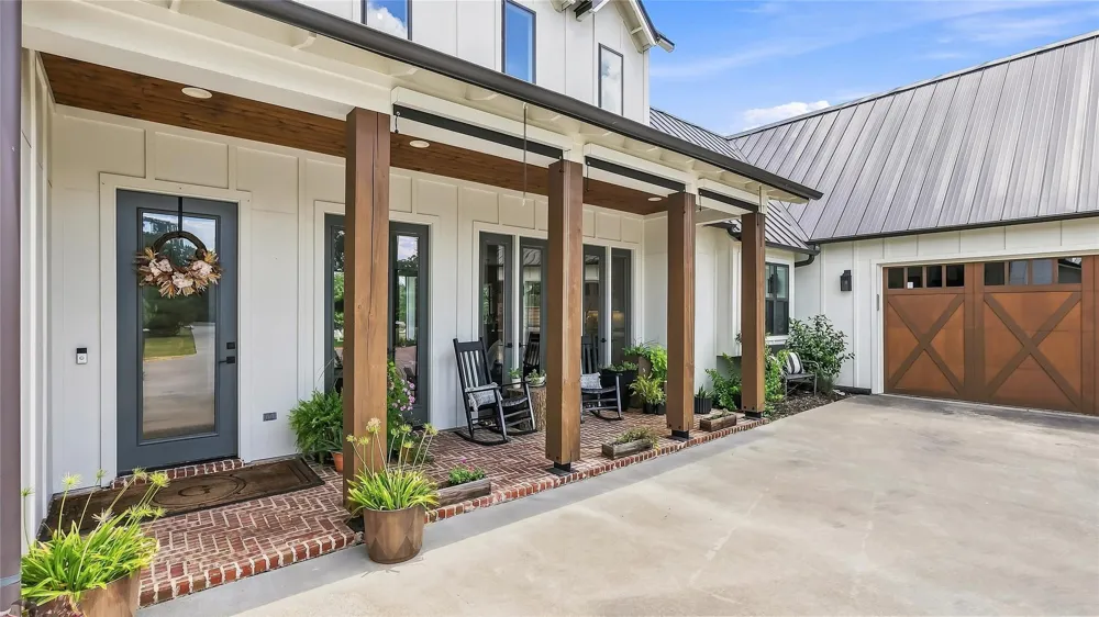 1686 Millican Meadows Circle College Station, TX 77845