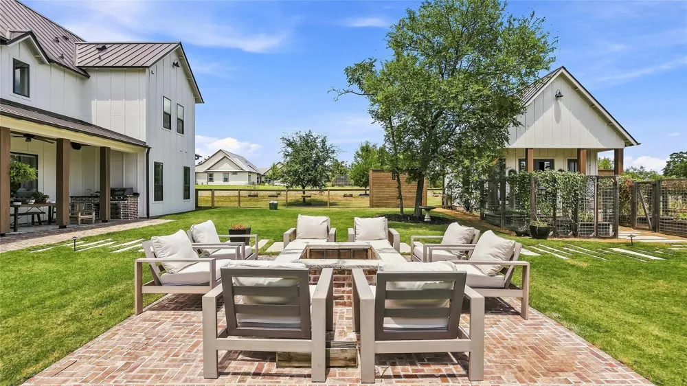 1686 Millican Meadows Circle College Station, TX 77845