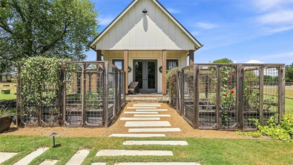 1686 Millican Meadows Circle College Station, TX 77845