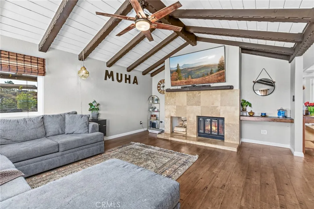 8015 Gopher Gulch Road Riverside, CA 92506