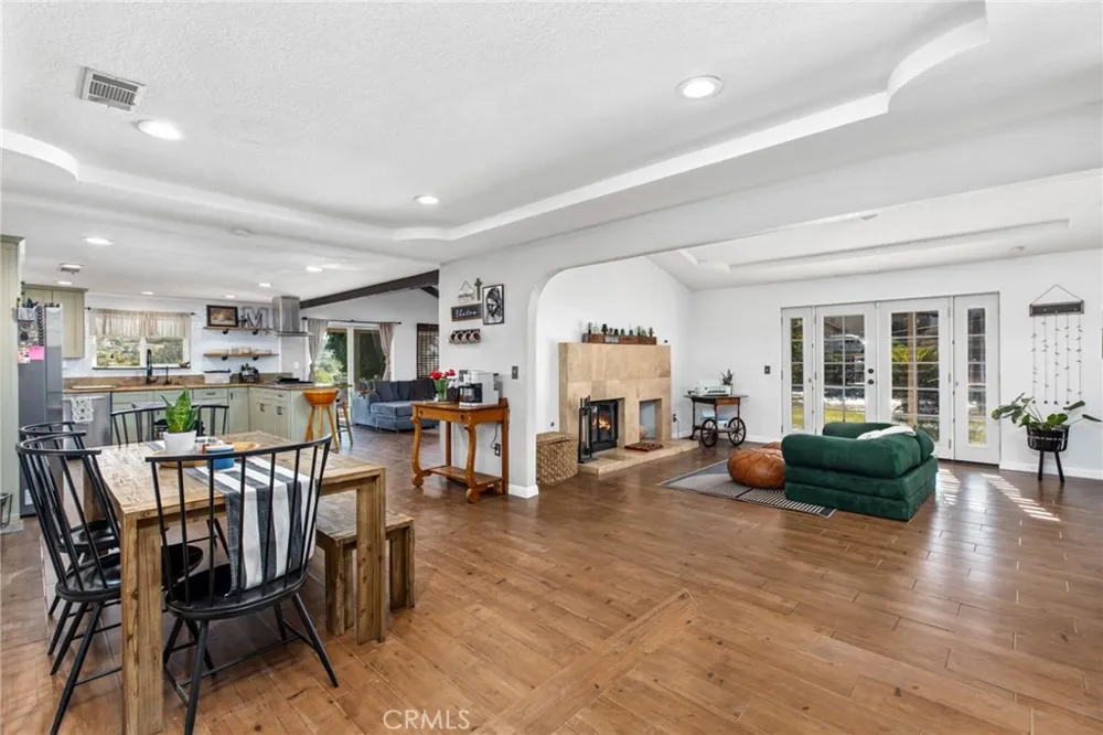 8015 Gopher Gulch Road Riverside, CA 92506