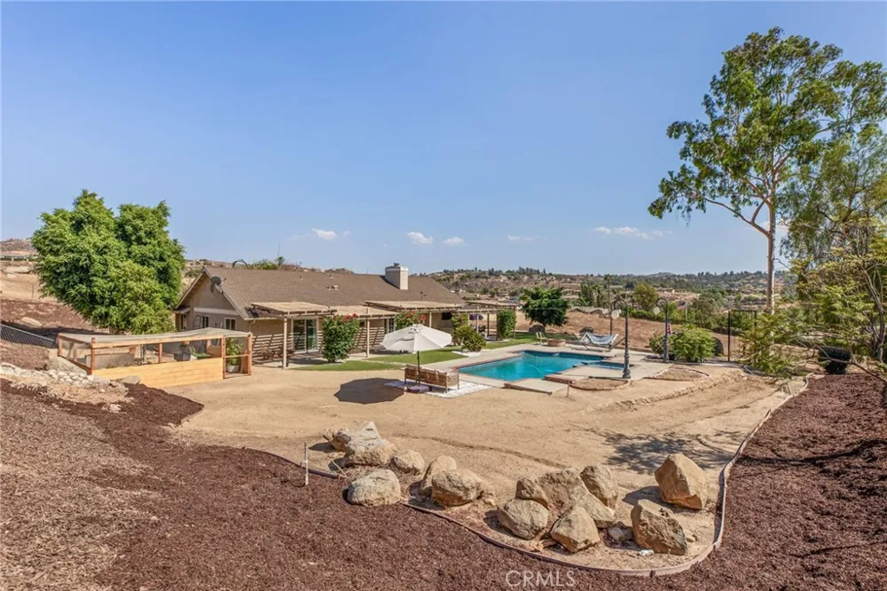 8015 Gopher Gulch Road Riverside, CA 92506