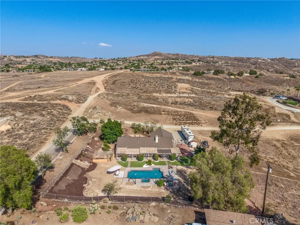 8015 Gopher Gulch Road Riverside, CA 92506