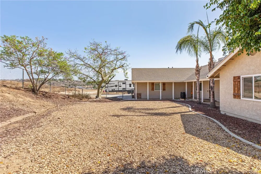 8015 Gopher Gulch Road Riverside, CA 92506