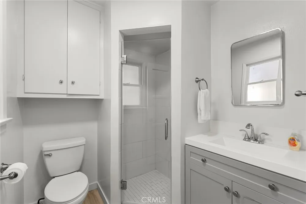 5920 E Ocean Blvd Long Beach, CA 90803