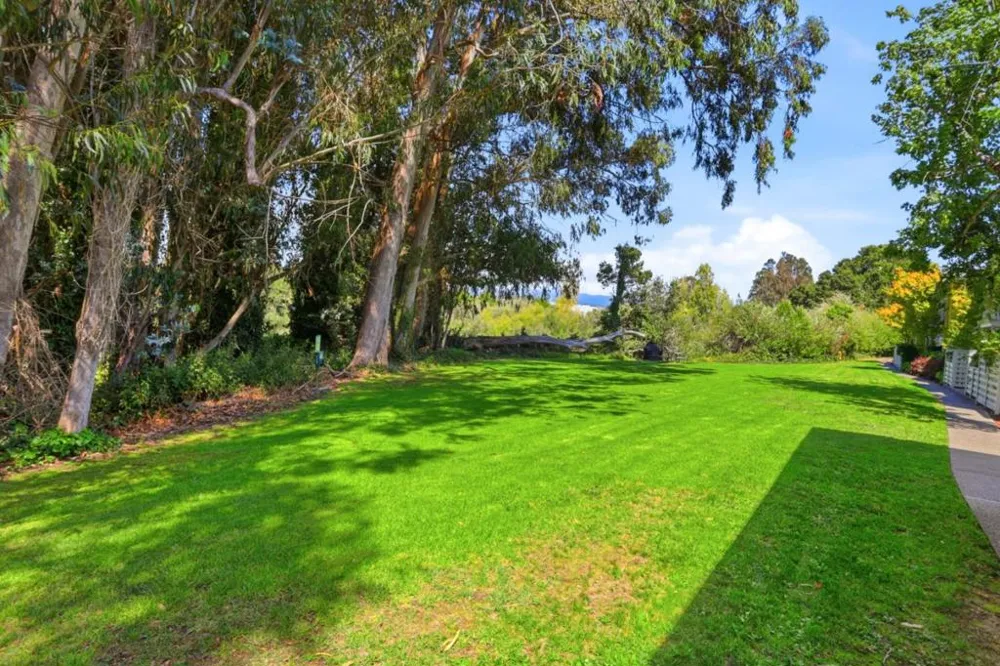 755 14th Avenue #409 Santa Cruz, CA 95062