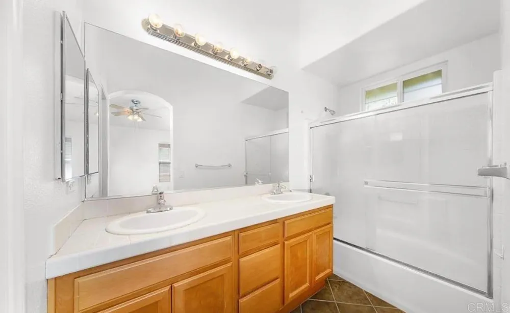 787 CAMINITO VALIENTE Chula Vista, CA 91911