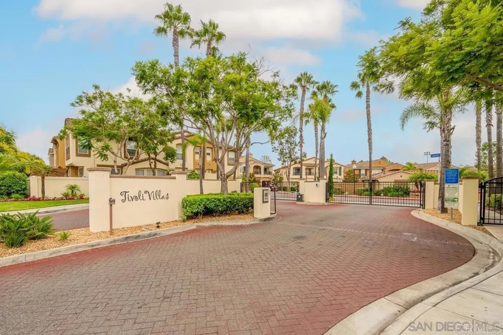 787 CAMINITO VALIENTE Chula Vista, CA 91911