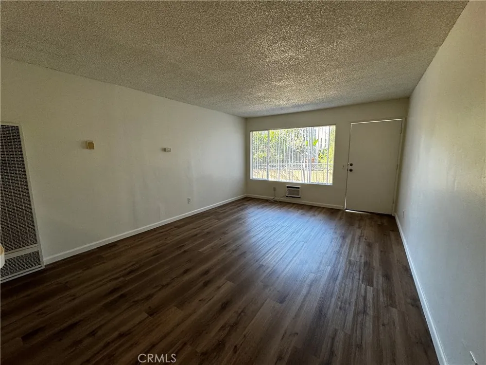3920 Marathon Street #5 Los Angeles, CA 90029
