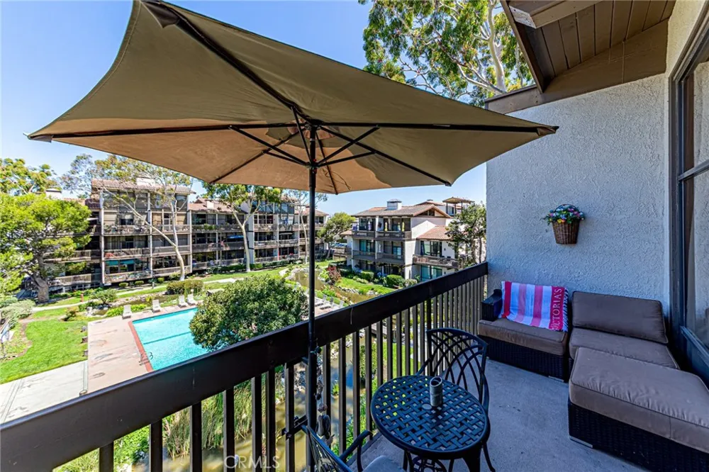6315 MARINA PACIFICA DRIVE S Long Beach, CA 90803