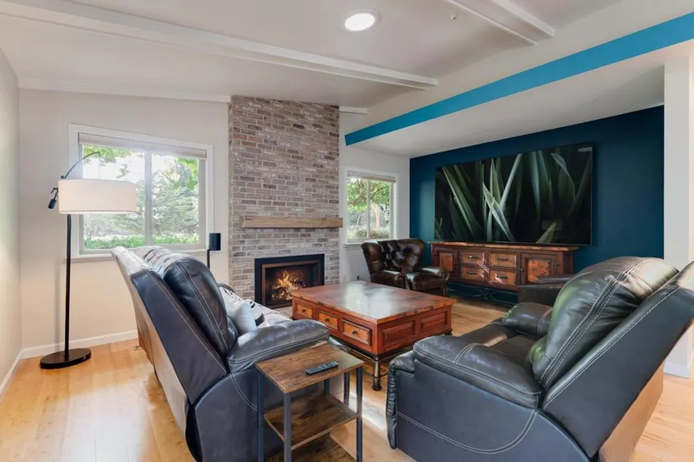 201 Hacienda Carmel Carmel, CA 93923