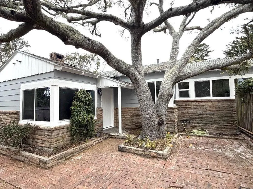 3111 Serra Avenue Carmel, CA 93923
