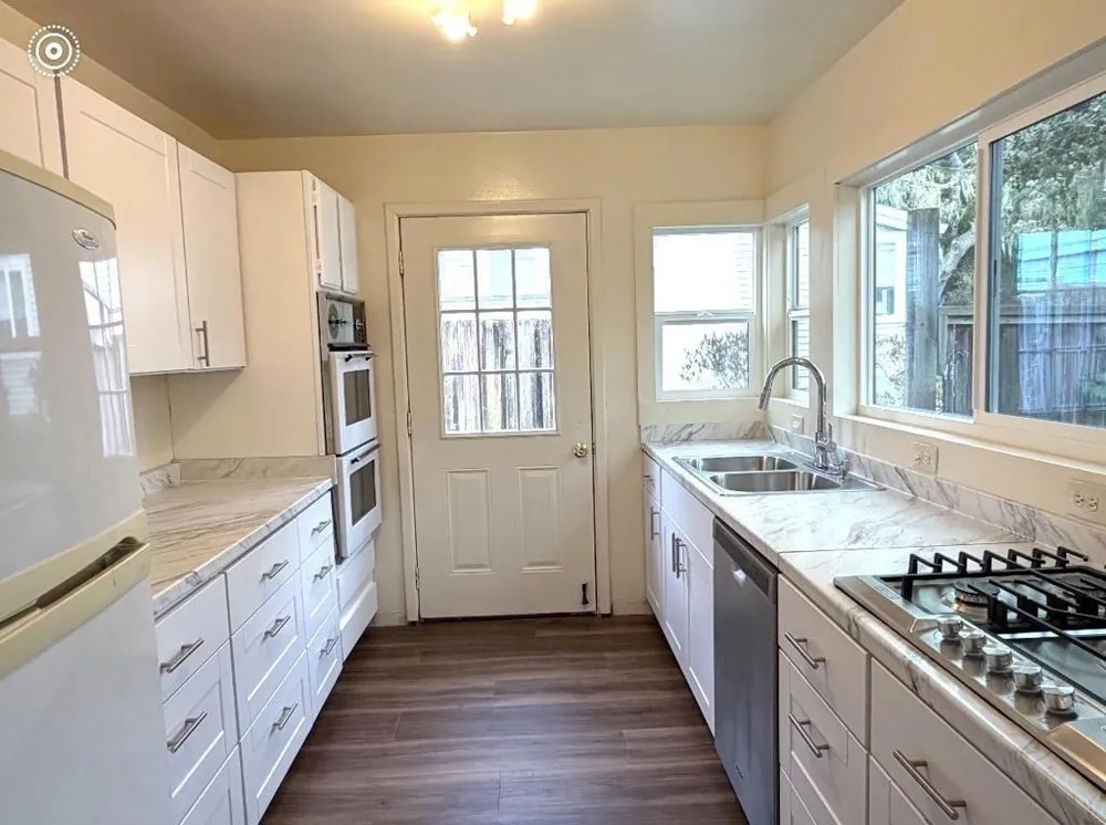 3111 Serra Avenue Carmel, CA 93923