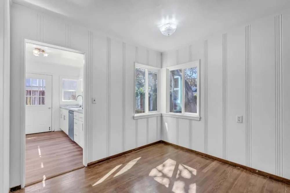 3111 Serra Avenue Carmel, CA 93923