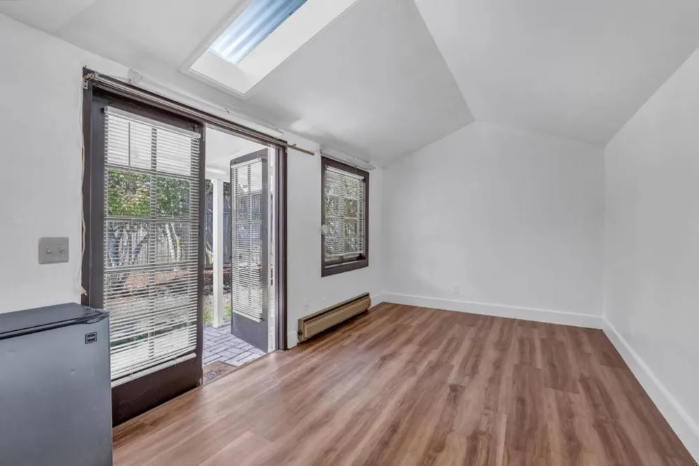 3111 Serra Avenue Carmel, CA 93923