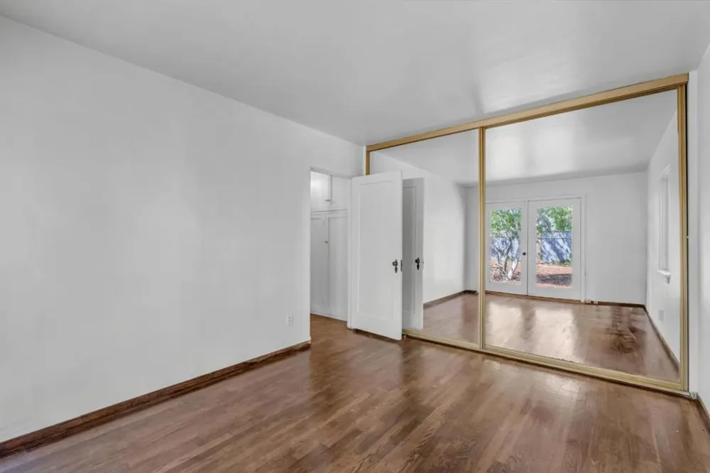 3111 Serra Avenue Carmel, CA 93923