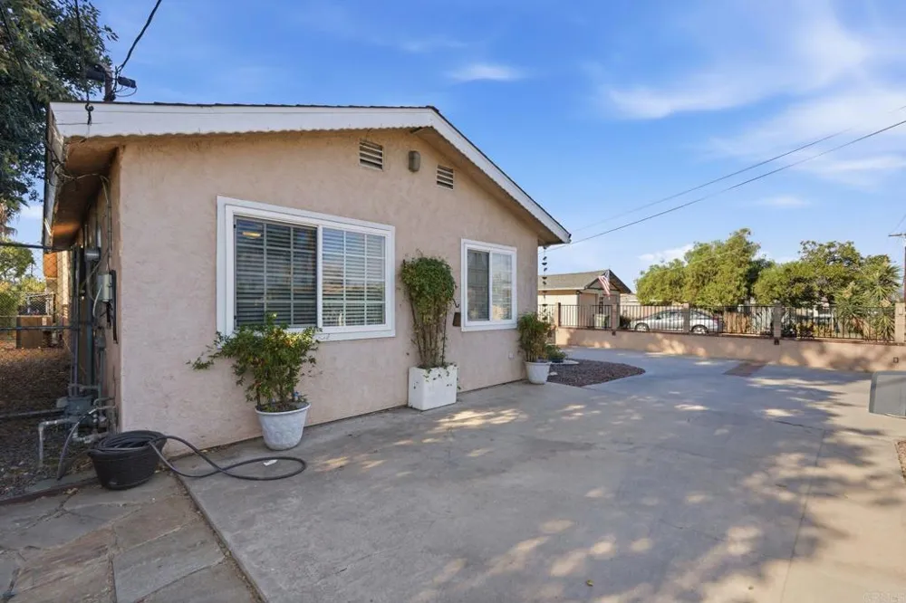 1163 Marline Avenue El Cajon, CA 92021