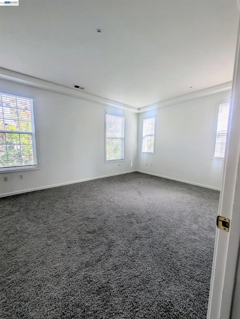 3613 Whitworth Dr Dublin, CA 94568