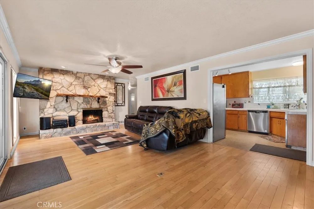 5919 Hudson Riverside, CA 92509