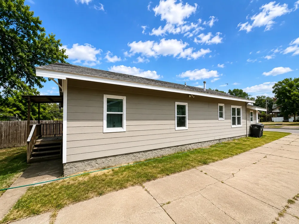 1107 S Armstrong Bartlesville, OK 74003