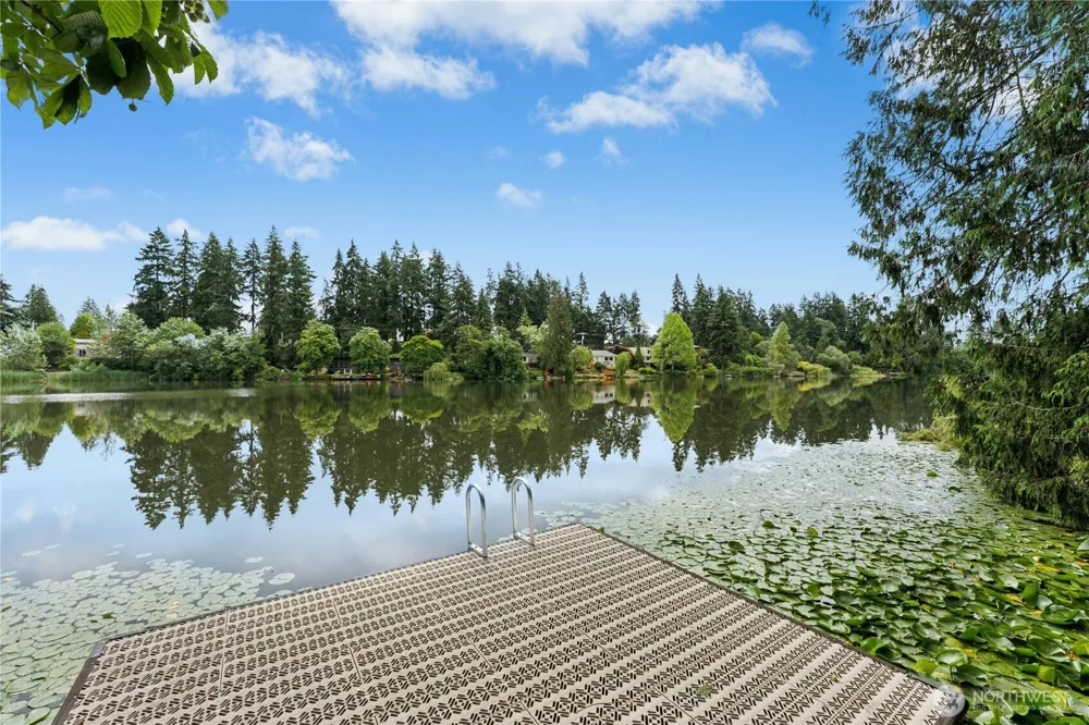 1132 198th Street #C302 Shoreline, WA 98133
