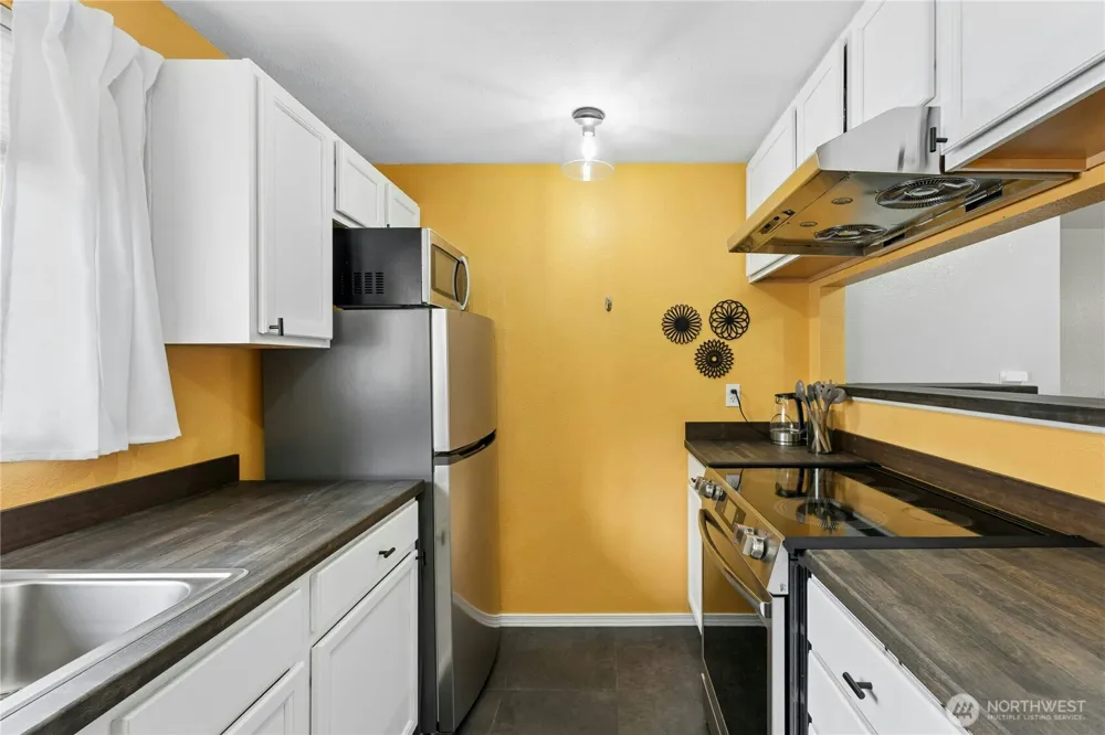 1132 198th Street #C302 Shoreline, WA 98133