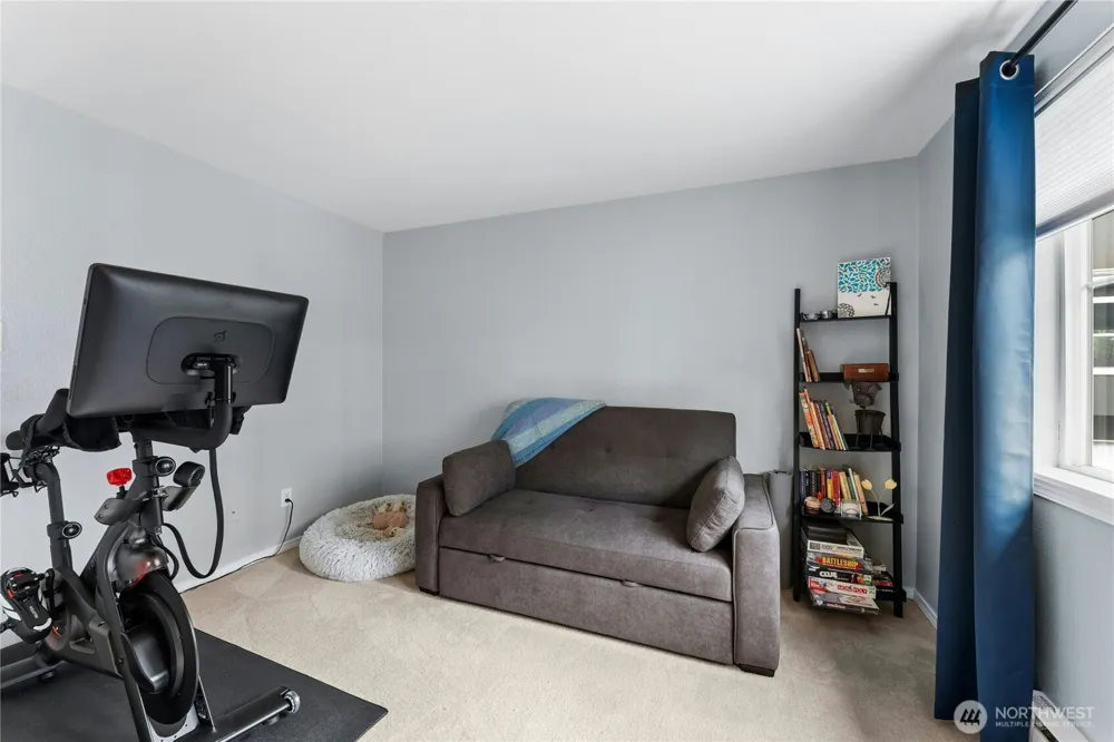 1132 198th Street #C302 Shoreline, WA 98133