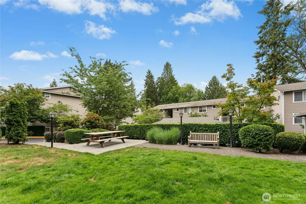 1132 198th Street #C302 Shoreline, WA 98133