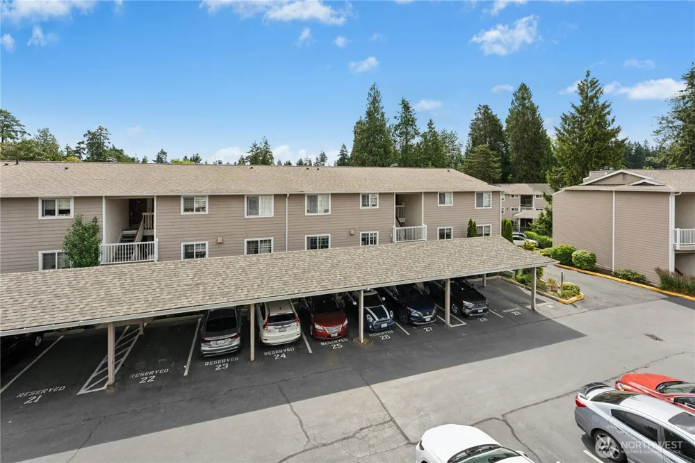 1132 198th Street #C302 Shoreline, WA 98133