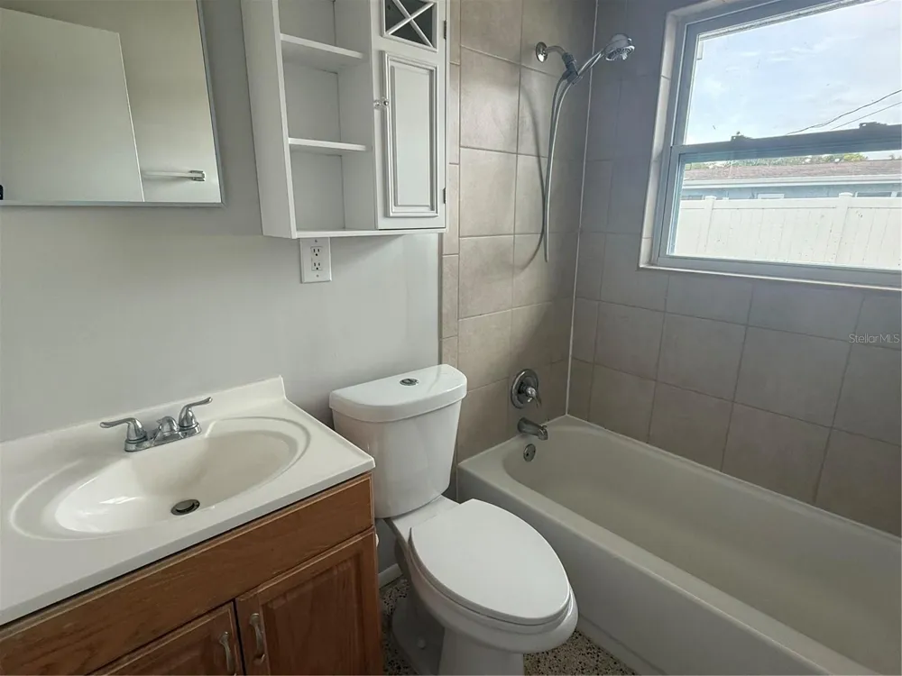 4817 NORTHWOOD AVENUE Sarasota, FL 34231