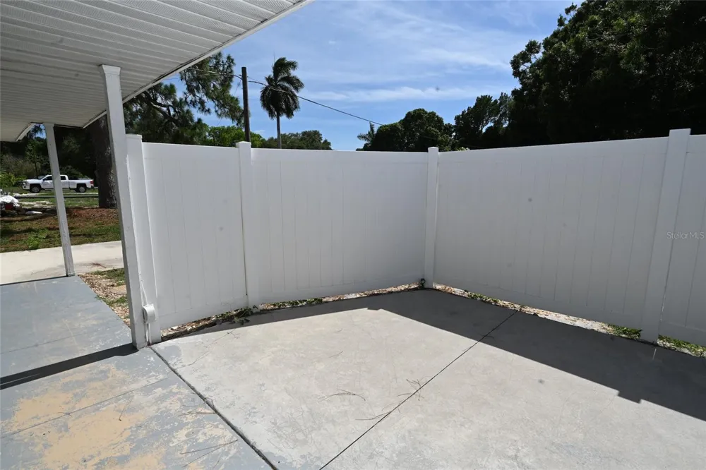 4817 NORTHWOOD AVENUE Sarasota, FL 34231