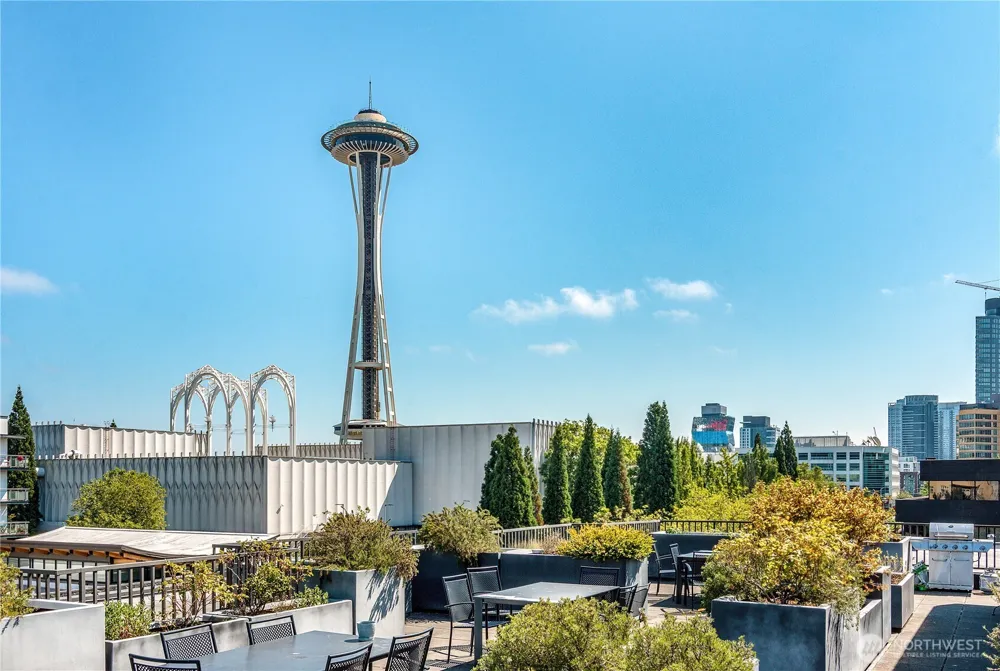 159 Denny Way #214 Seattle, WA 98109