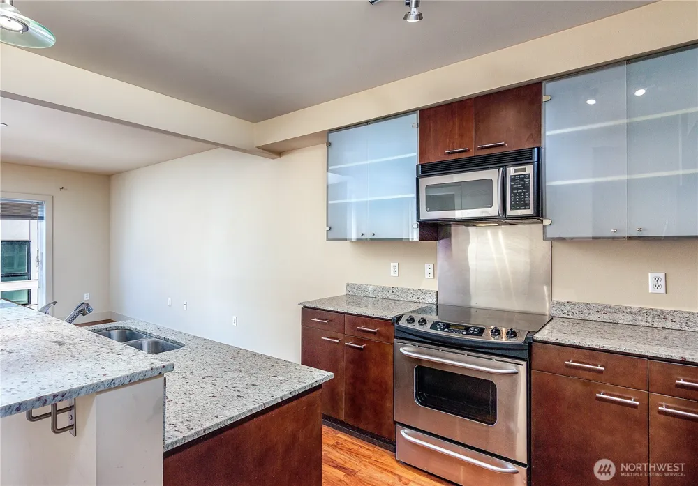 159 Denny Way #214 Seattle, WA 98109