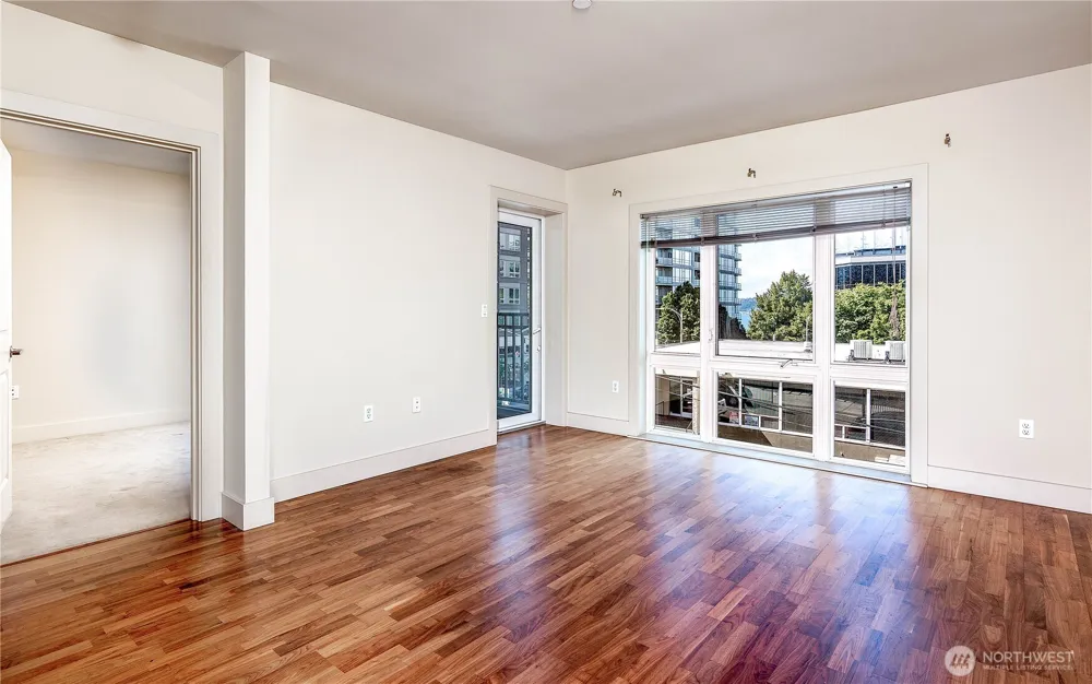 159 Denny Way #214 Seattle, WA 98109