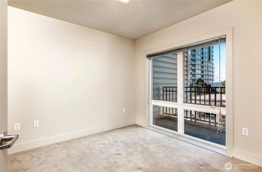 159 Denny Way #214 Seattle, WA 98109