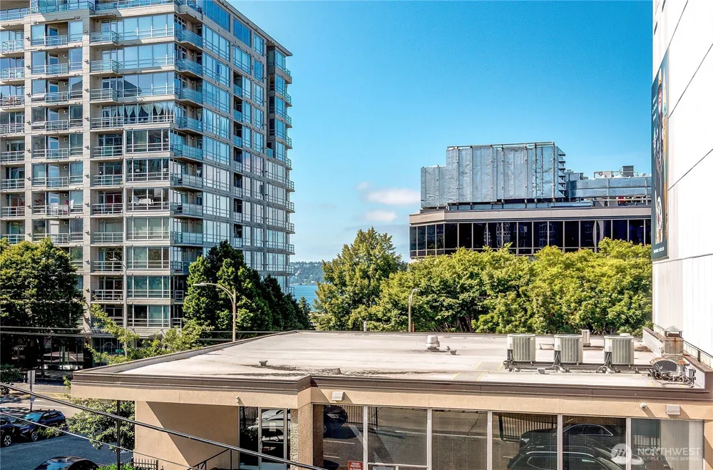 159 Denny Way #214 Seattle, WA 98109