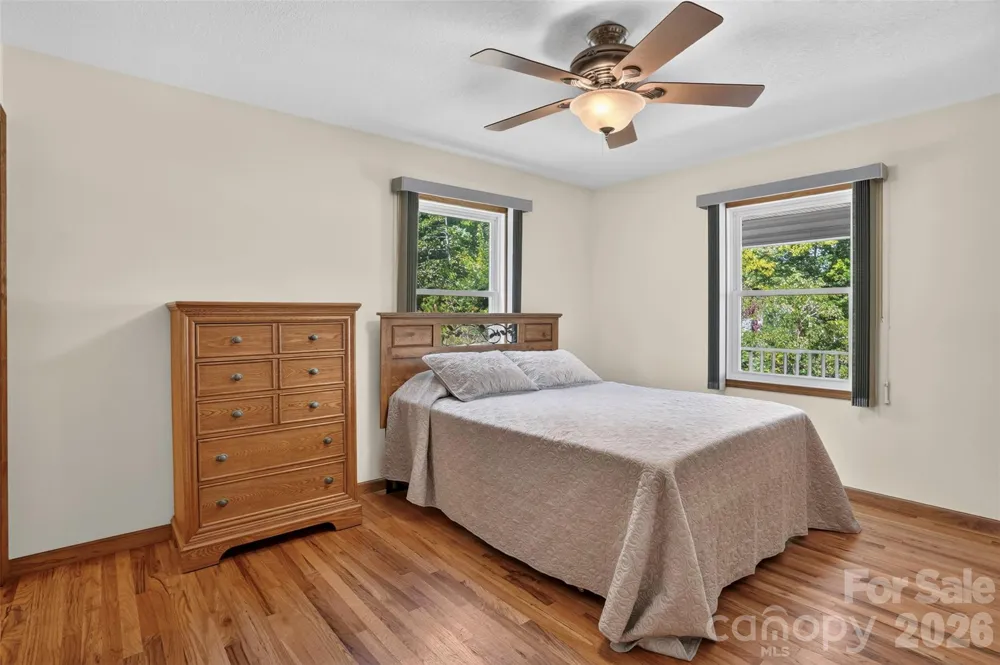 44 Autumn View Drive Hendersonville, NC 28792