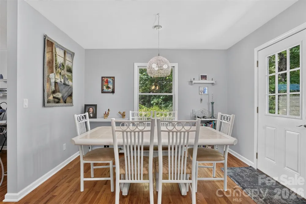 50 Autumn View Drive Hendersonville, NC 28792
