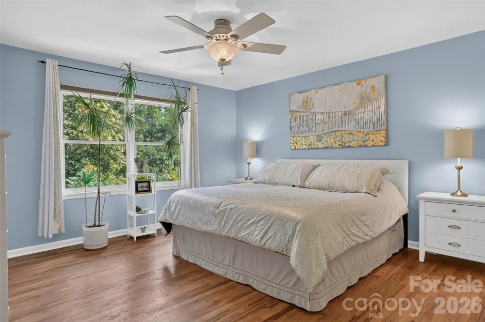 50 Autumn View Drive Hendersonville, NC 28792